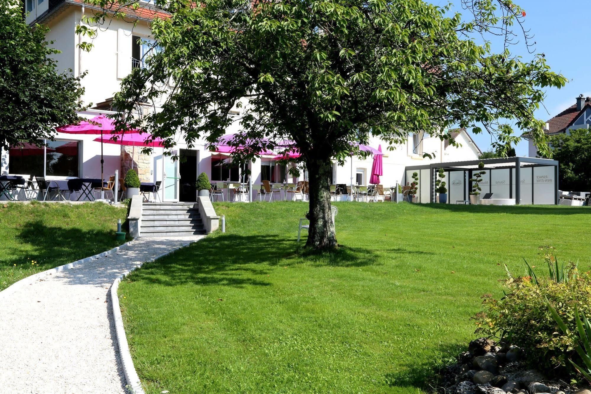 Logis Hotel Restaurant Spa Beau Site Luxeuil-les-Bains Exterior foto